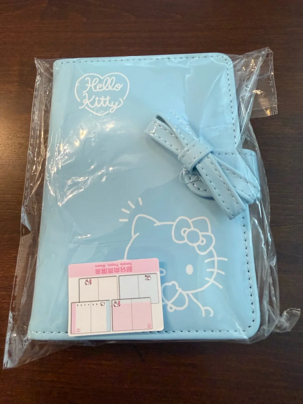 NWT! Sanrio licensed Hello Kitty authentic product journal with graphic pages